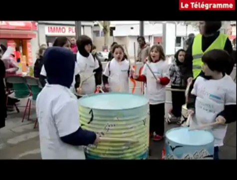 Saint-Brieuc. Les tambours de la Paix