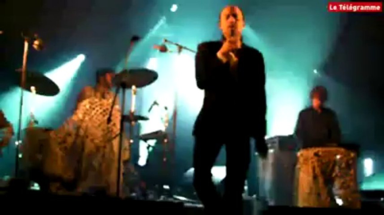 Panoramas. Poni Hoax, un des premiers frissons de la nuit