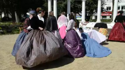 Pontivy. Au temps des crinolines...