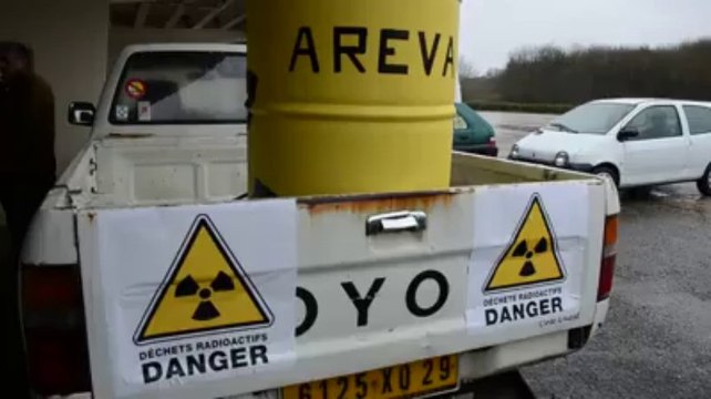 Un vrai convoi antinucléaire quitte Brennilis