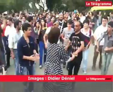 Istanbul. Des milliers de personnes se rassemblent à nouveau