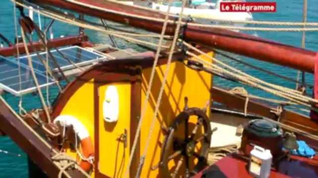 Roscoff. Des milliers de bouteilles de vin bio prennent la mer