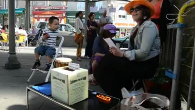 Saint-Brieuc : criée de l'emploi sous les halles