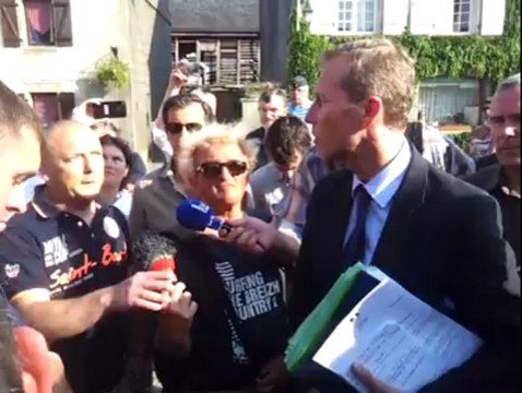 Arrivée de Guillaume Garot à Lampaul-Guimiliau