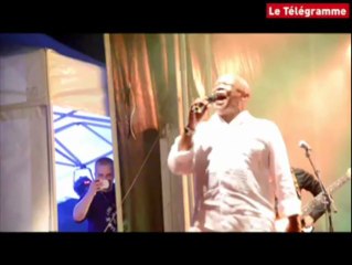 Jazz à Vannes. Nuit magique avec Hugh Masekala