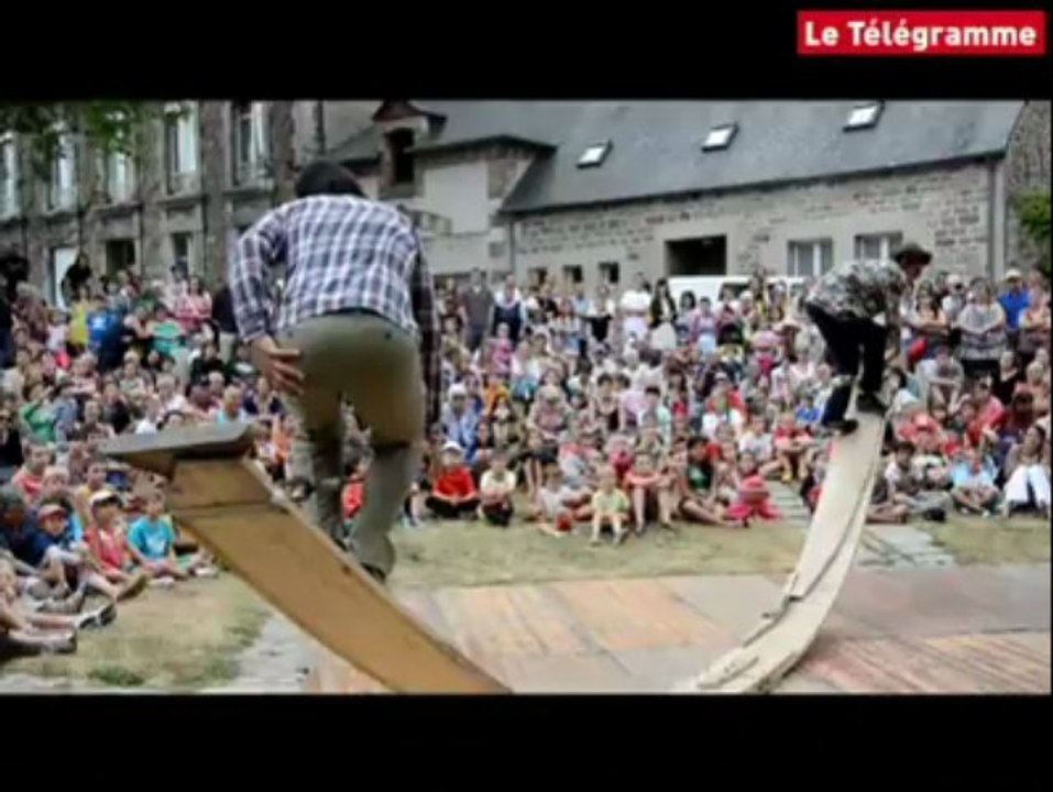 Jeud'his à Guingamp. Acrobaties, pitreries et rires !