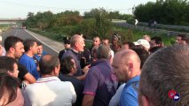 Teverola (CE) - Nuove proteste degli operai Indesit: bloccati i rifornimenti ai camion all'ingresso