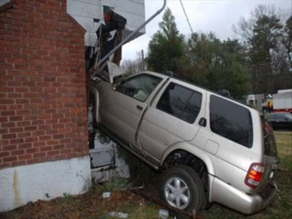 Man Catches Wife Cheating, Bulldozes Home With SUV - www.copypasteads.com