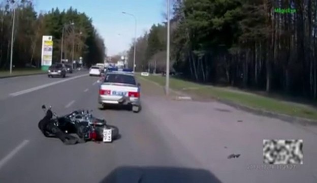 Biker VS Police car...