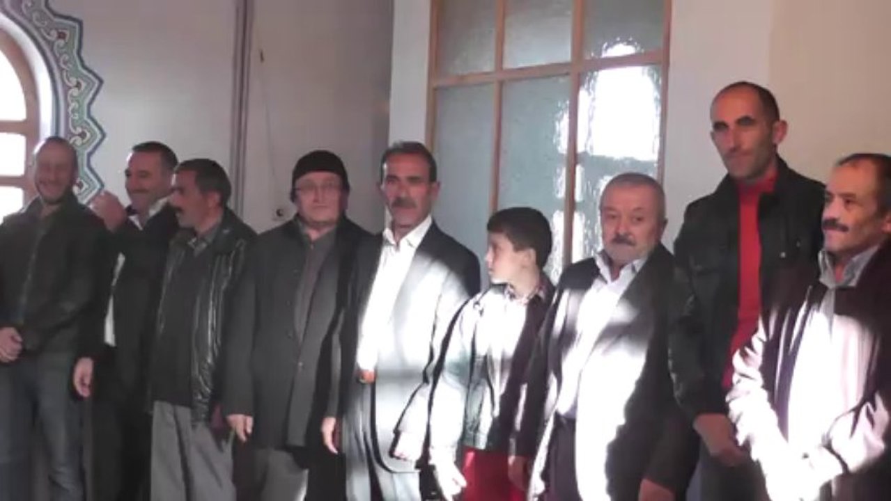 2013 Kurban Bayramı Divan Cami Bayramlaşma (cerit18)