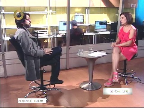 Escritor argentino: Los libros son una manera de soportar la realidad y reformularla