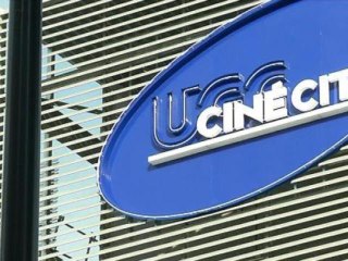 Cinéma: les complexes géants se multiplient - 24/10