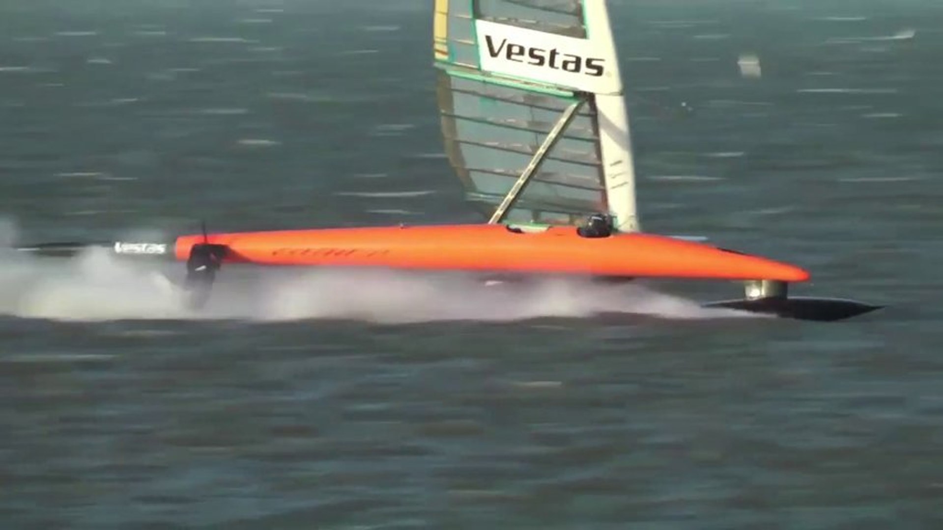 Vestas Sailrocket 2 : venez naviguer à 65 nœuds ! - Vidéo Dailymotion