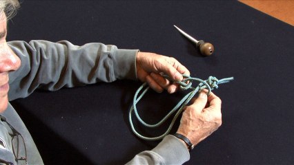 Noeuds marins : L’erse à bouton sur un cordage standard