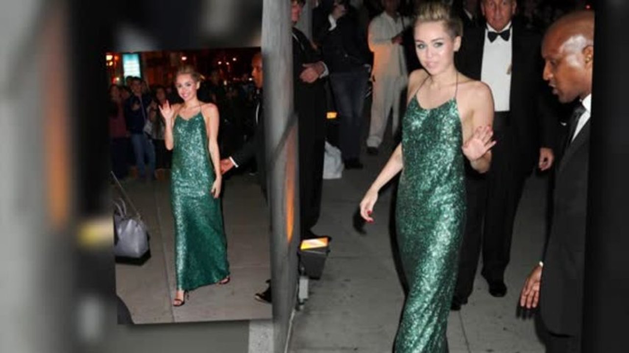 Miley Cyrus sah elegant aus bei Fashion Party