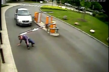 Girl Gets Closelined by a Barrier! EPIC FAIL!