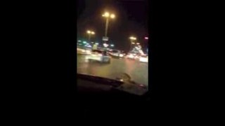 امرأة تقود الي كارفور غرناطة مول في الرياض #قيادة_26اكتوبر