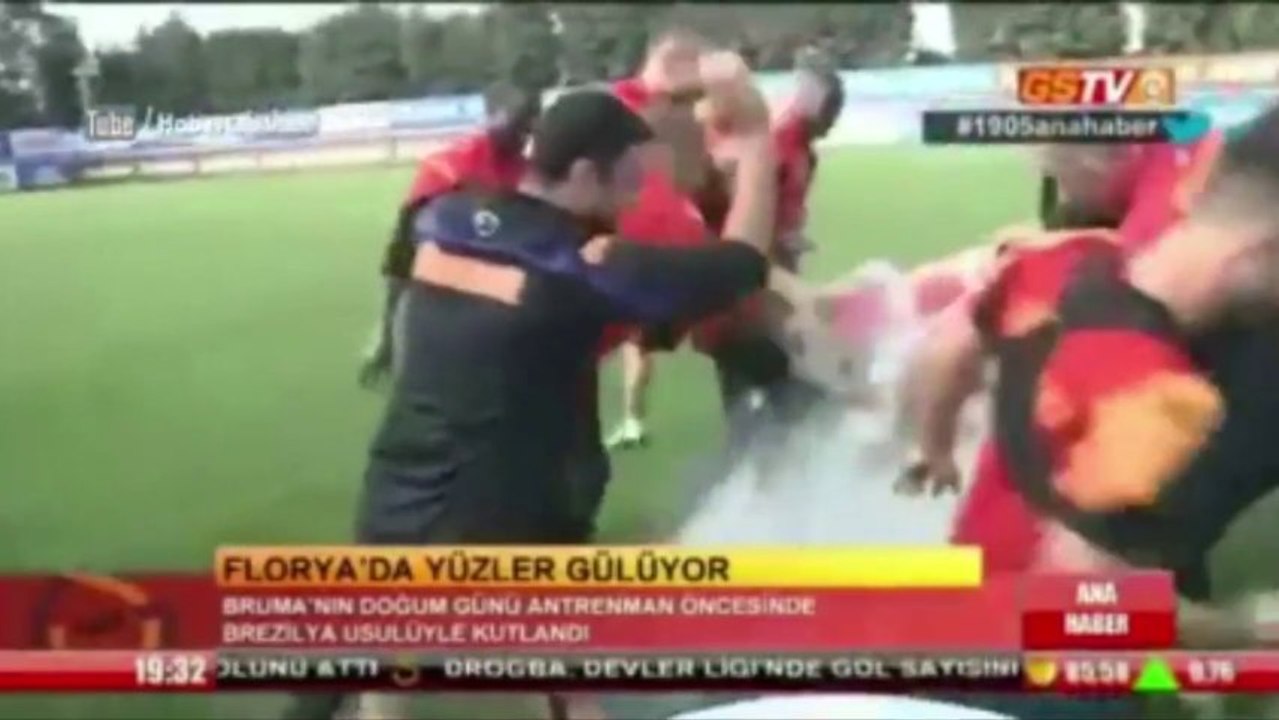 Galatasaray : Didier Drogba orchestre un anniversaire mouvementé !