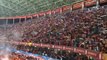 Gol Anı ve Öncesindeki Tezahürat Patlaması ( Galatasaray - Manchester United )