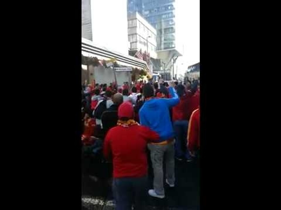 ultrAslan @ Manchester Streets! ( Galatasaray Ultras )