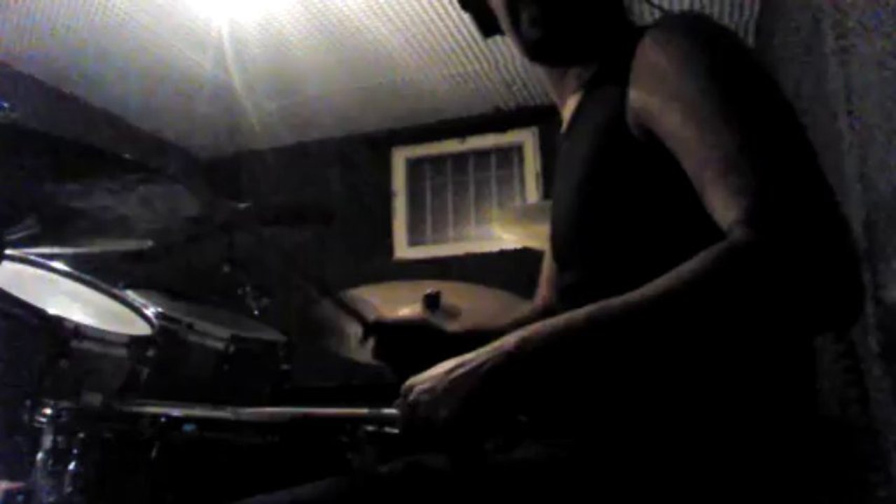Claudio Tirincanti Play the Drum