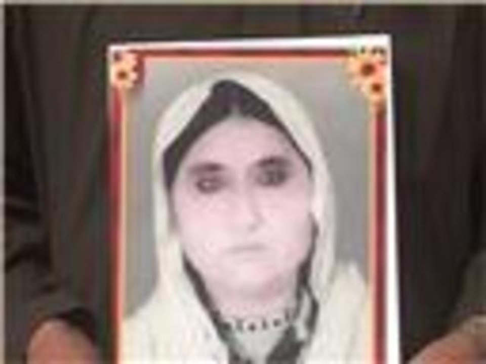 الطائرات الأميركية من دون طيار تقتل المدنيين الباكستانيين