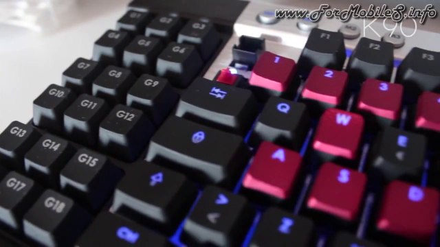 Corsair K95 - Unboxing & hardware tour della tastiera meccanica da gaming