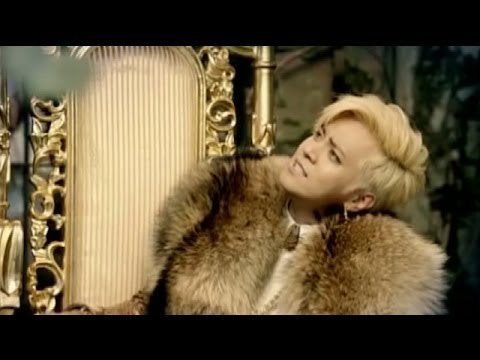 Show Luo (羅志祥), Taiwan pop star, rips a hole in pants while shooting music video