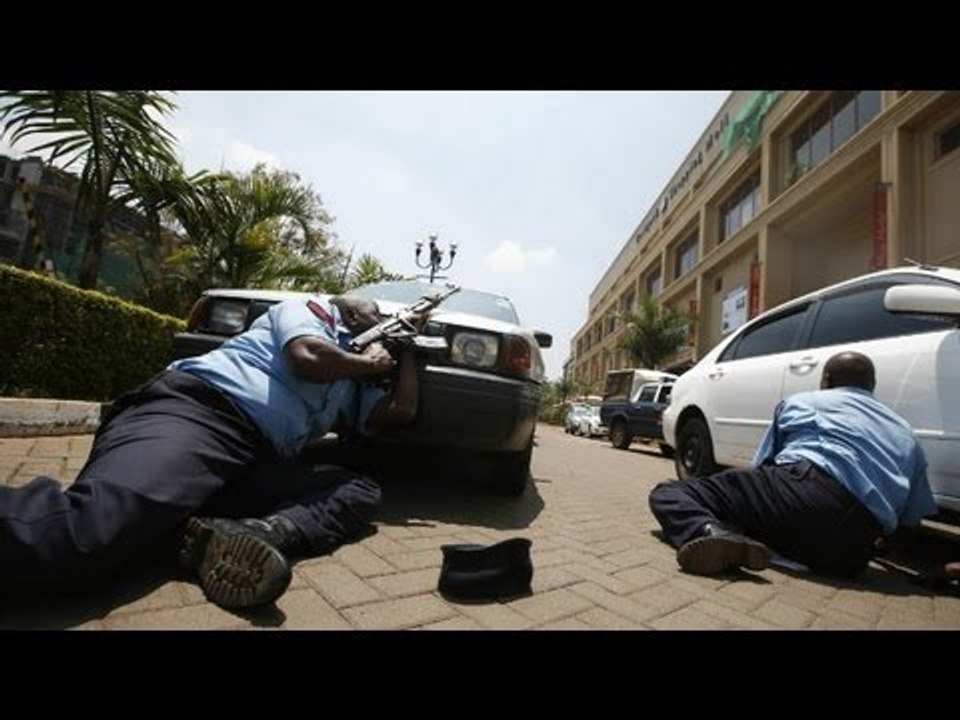 Kenyan forces begin 'final showdown' against militants at Westgate Mall