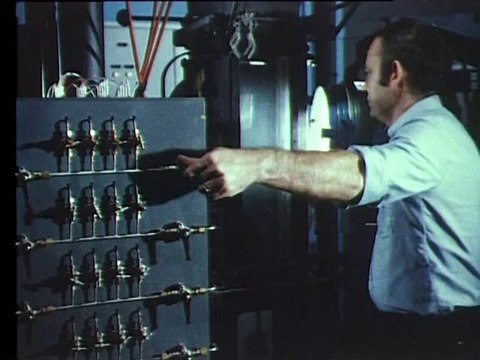 Le laboratoire de visualisation hydrodynamique du centre Onera de Châtillon - 1981