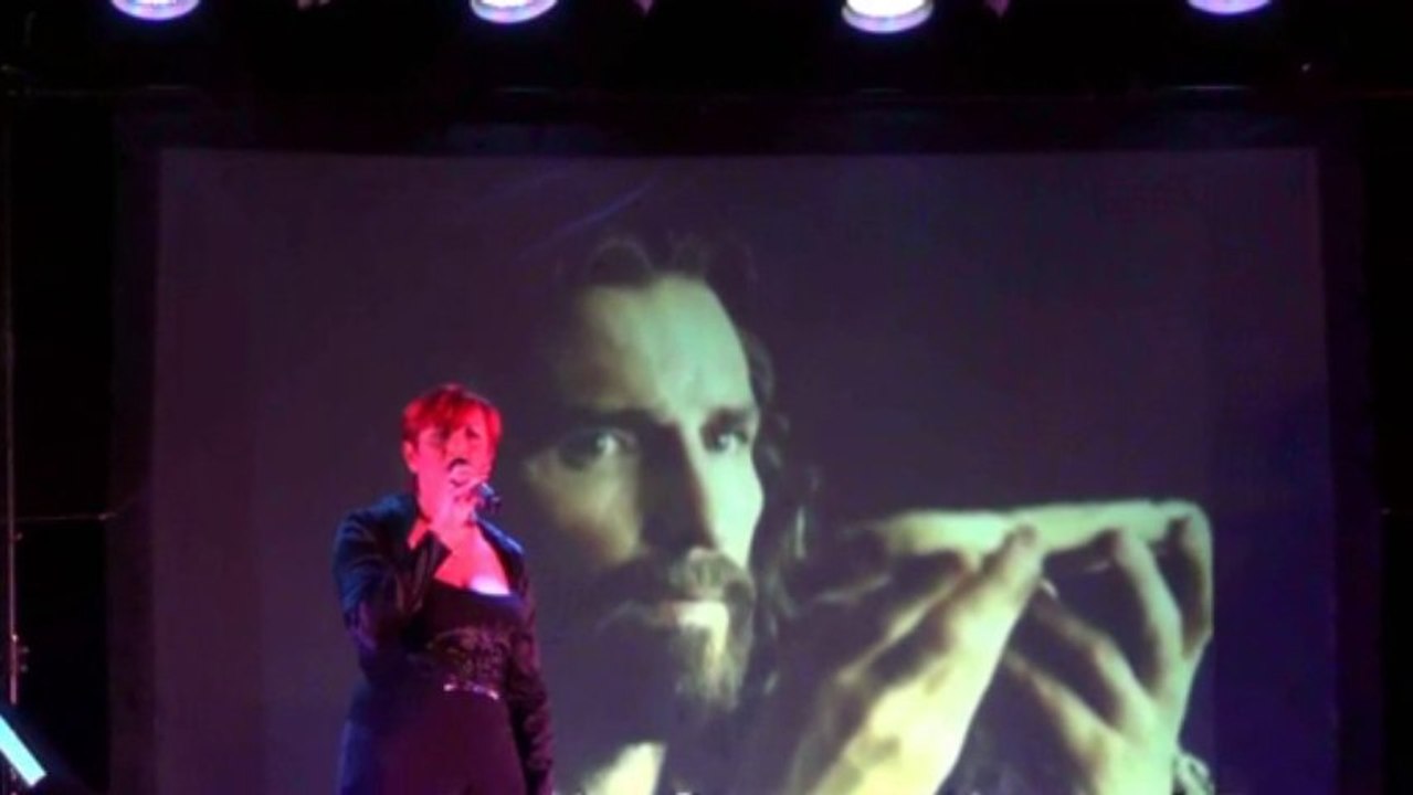 Delphine Mailland interprète Via Dolorosa