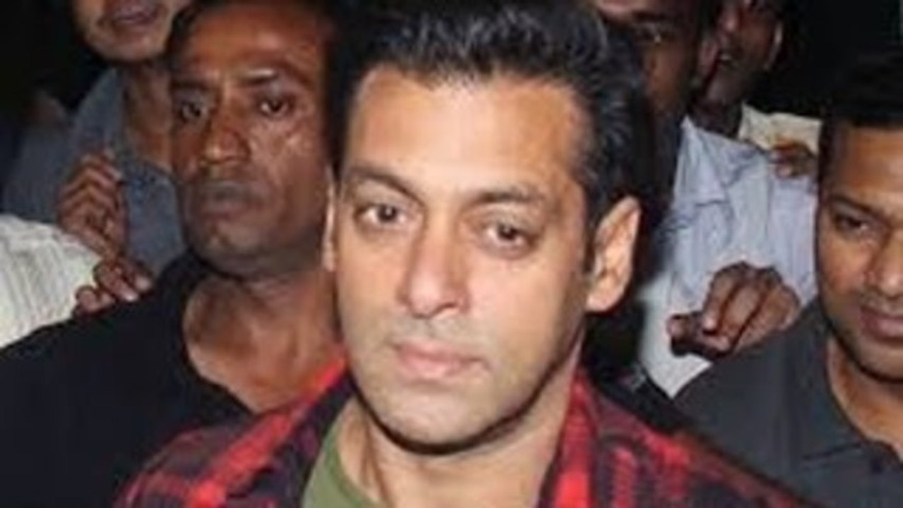 Salman Khan Saves Life Of A Background Dancer