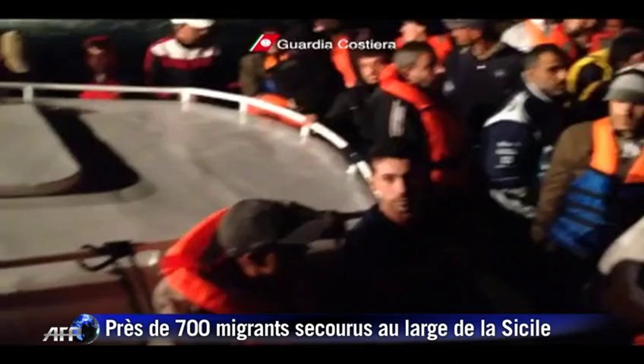 Italie: près de 700 migrants secourus au large de la Sicile