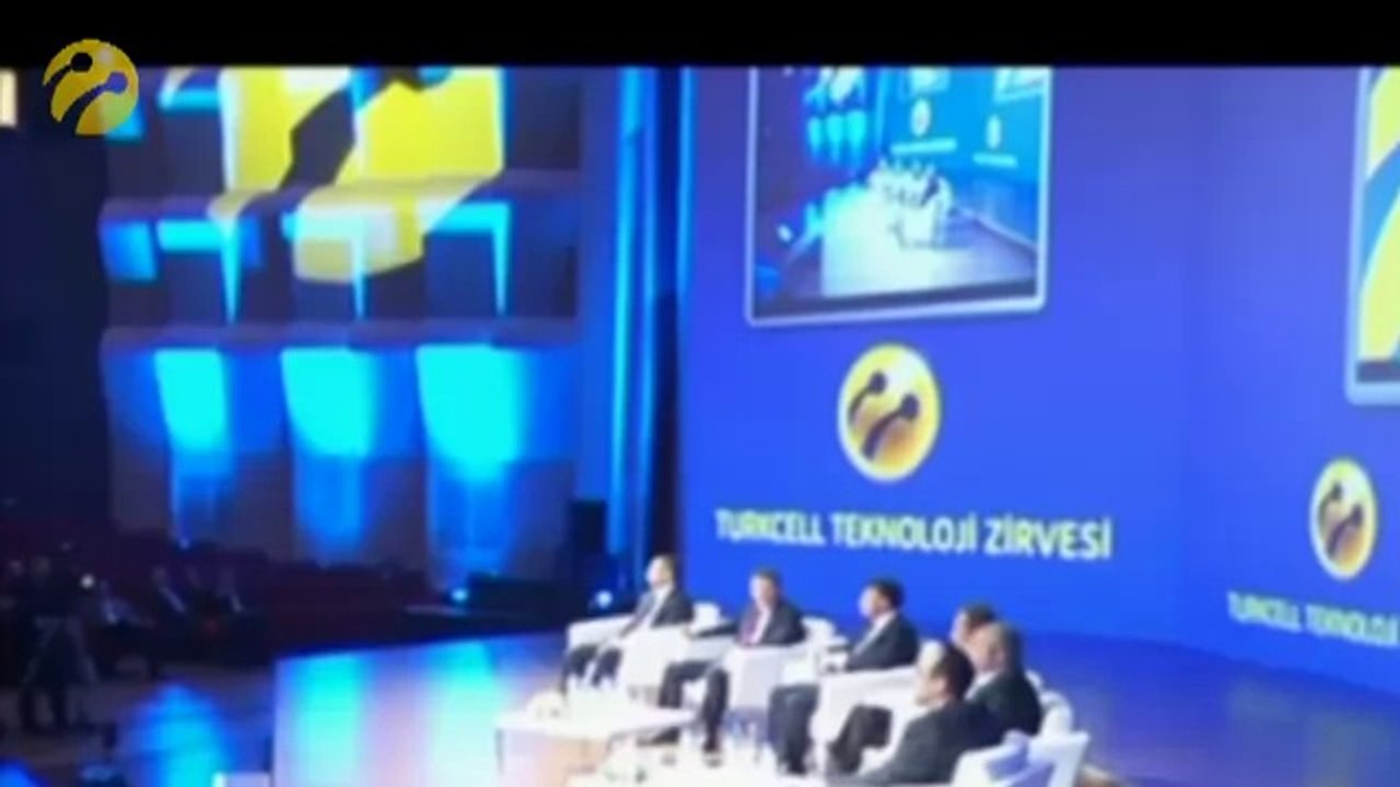 Turkcell Teknoloji Zirvesi 2011 - Bulut Yağmura Dönüşüyor : Yeni Nesil Veri Merkezi Hizmetleri