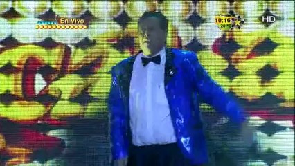 Las Meseritas Modelando en Acabatelo