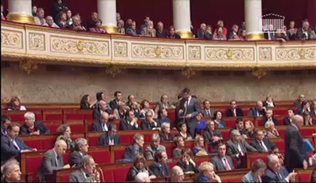 [ARCHIVE] Réforme des rythmes scolaires : réponse de Vincent Peillon au député Erwann Binet lors des questions au Gouvernement à l'Assemblée nationale, le 16 octobre 2013