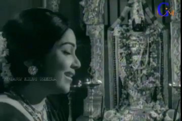 Bhanumathi sing devotional song - saranam nee divya charanam