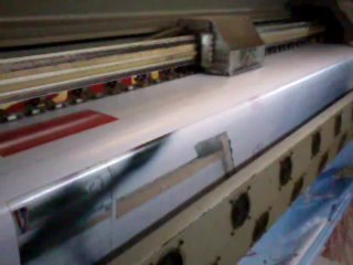 In bạt quảng cáo, in phun khổ lớn - Công ty Thiên Hà