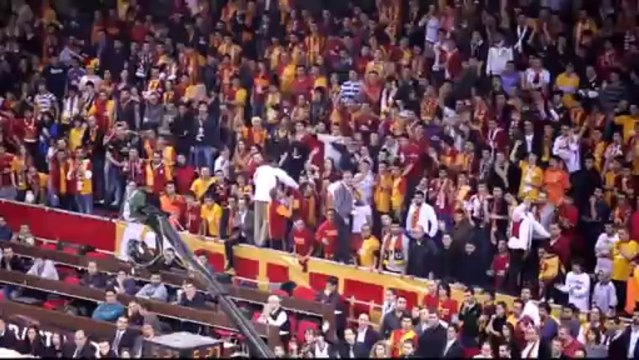 Galatasaray-Olimpija 14 Aralık 2011 | ultrAslan-13