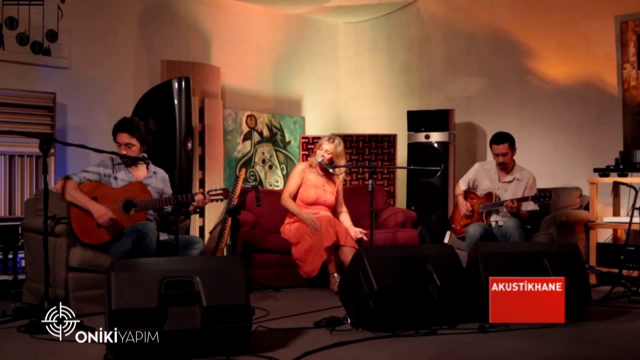 Birsen Tezer - Çal kapımı / #akustikhane  #GarajKonserleri