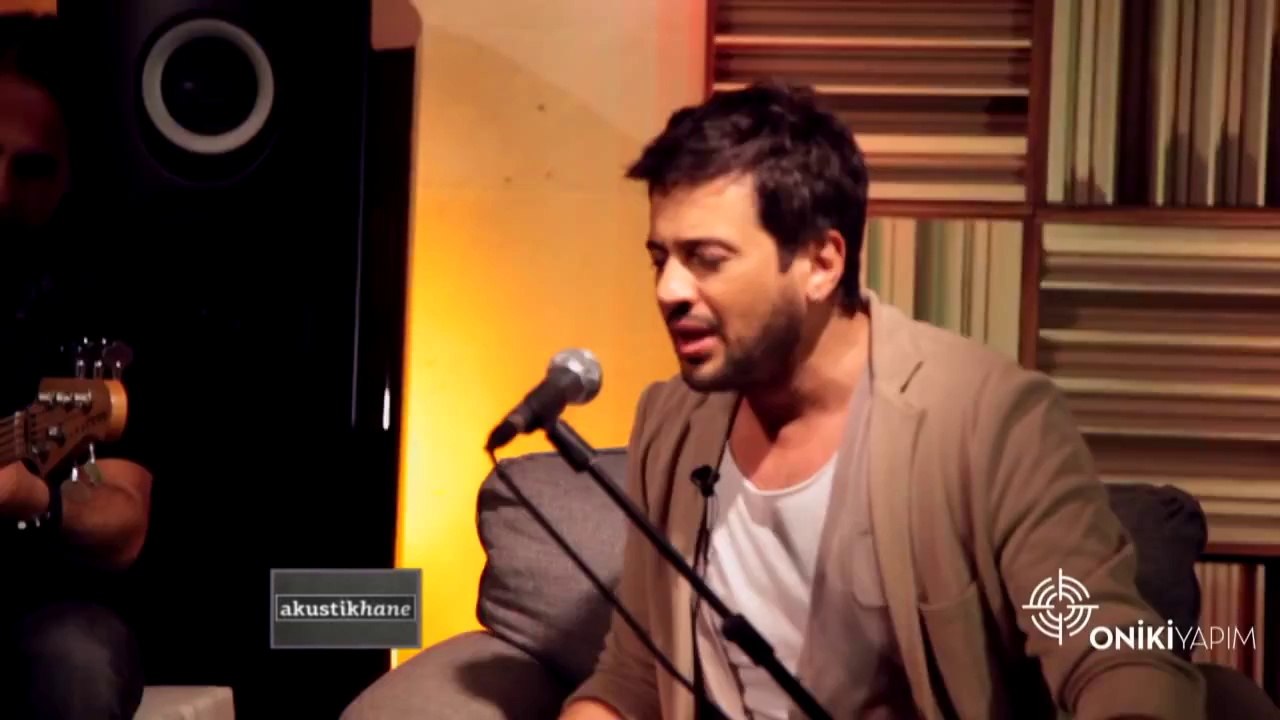 Emre Altuğ - Yani / #akustikhane  #GarajKonserleri