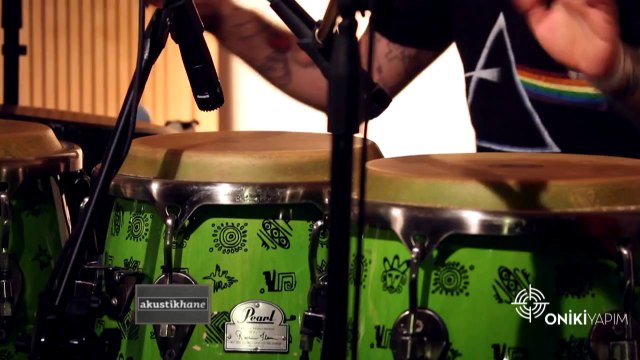 Emre Altuğ - Resimdeki Gözyaşları (Cem Karaca Cover) / #Akustikhane #GarajKonserleri