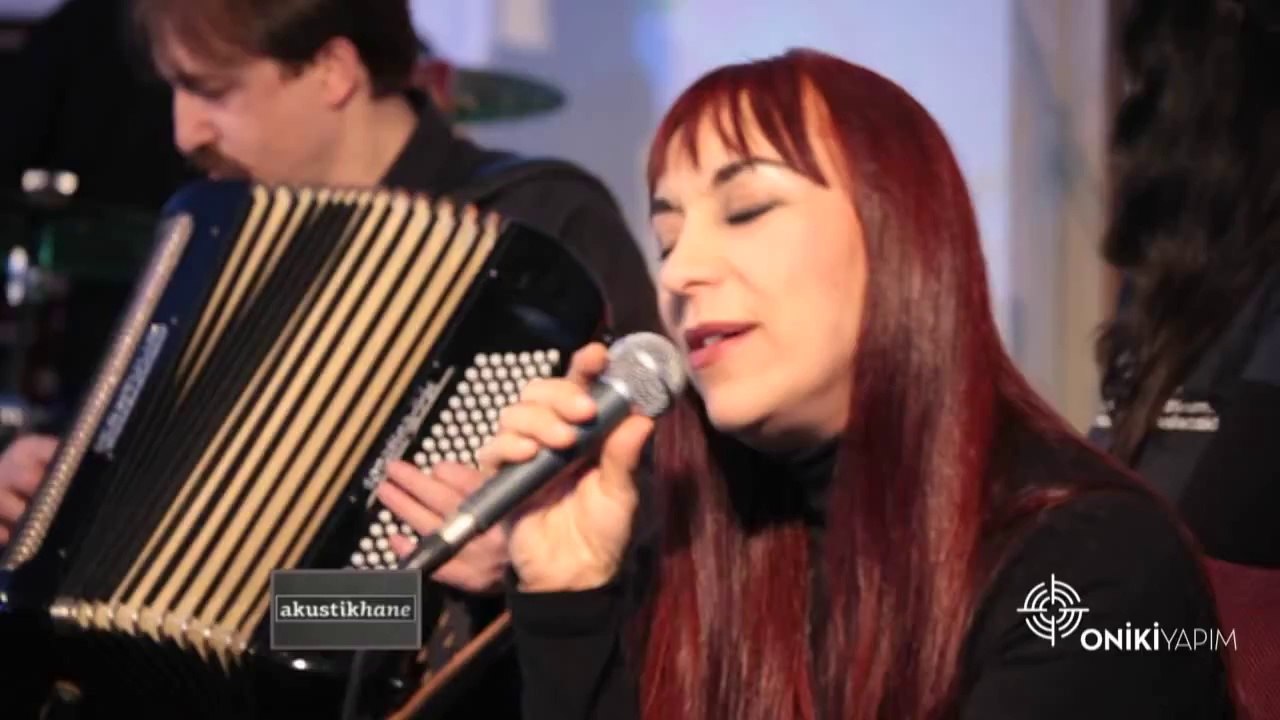 Leman Sam - illa / #akustikhane ‪#‎GarajKonserleri‬