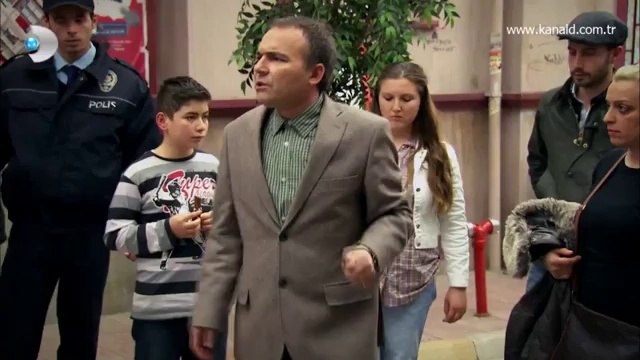 Galip Derviş, dizi setinde