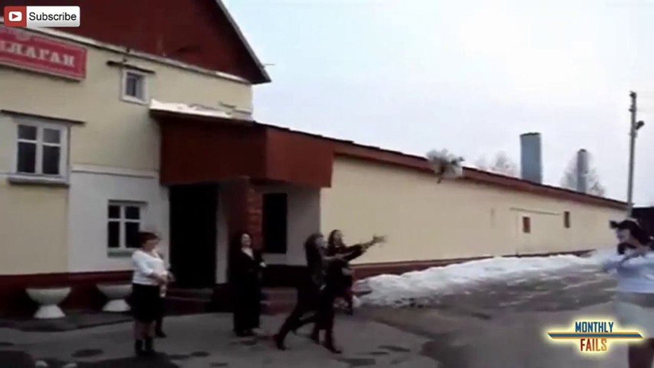 Fails Compilation with car crash, amazing falls, fights, dumb guys and more...