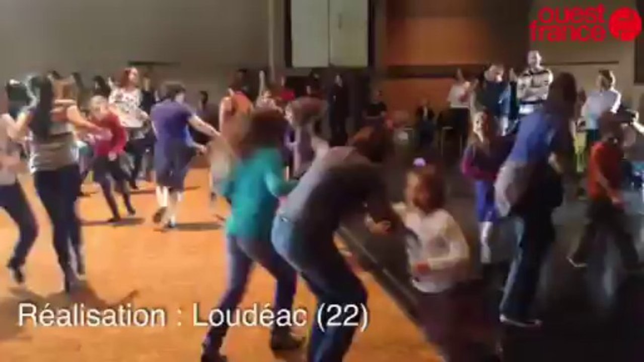 Festival Mini-Momes et Maxi-Momes - Les enfants ont aussi leur bal breton