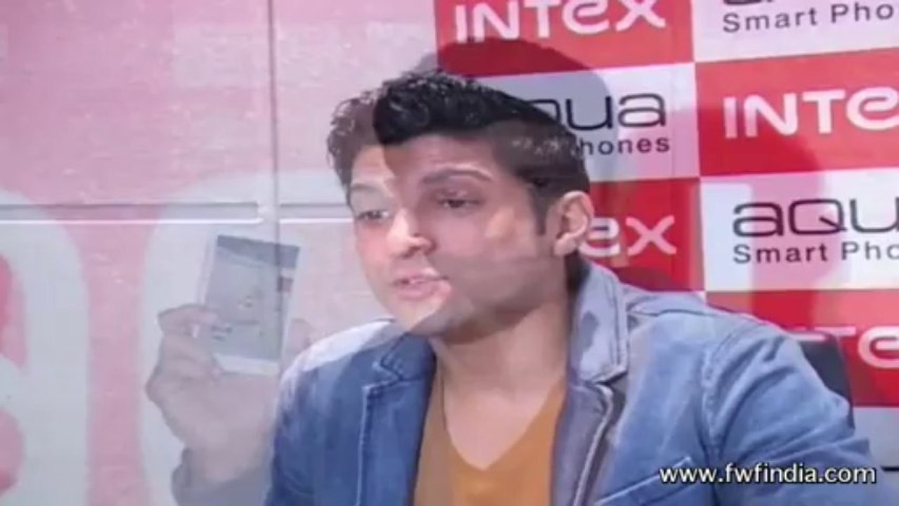 FARHAN AKHTAR LAUNCH INTEX AQUA PHONE