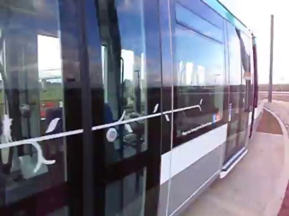 L T7 ATHIS MONS 2013 10 26