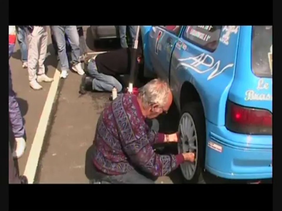 petit montage en souvenire de la clio williams