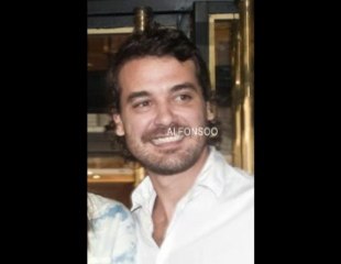 Pedro nota en el Camerin Radio (presentación de Mansión Imposible) - 26 de Octubre